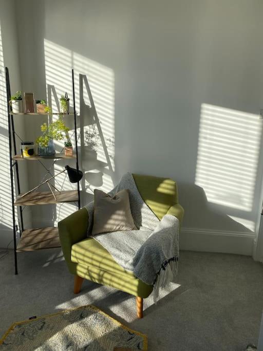A Fabulous Apartment Set In St Leonard'S On Sea St Leonards-on-Sea Eksteriør billede
